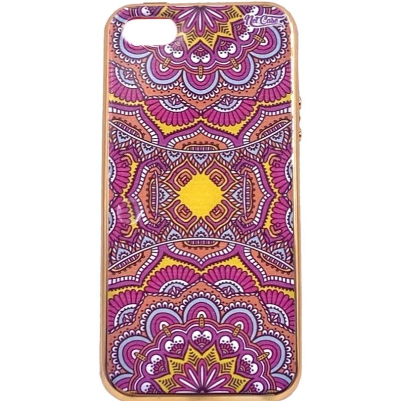 Capa Netcase Metálica com Strass Flexível Dourado - Trio Mandala Roxo, Pink e Amarelo p/ IPhone 5/5s/SE